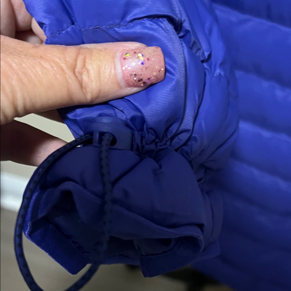Alpine Women's Vibrant Blue Puffer Jacket - Picture 5 of 10